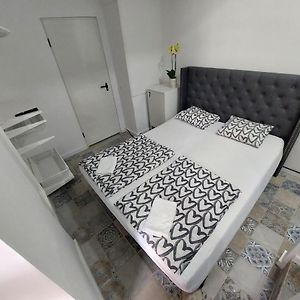 Private Bathroom King Room